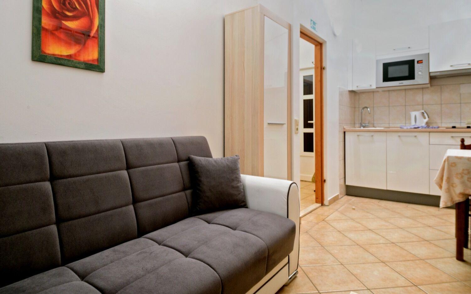 Apartments Bisernica-With Pool Ražanj Eksteriør bilde
