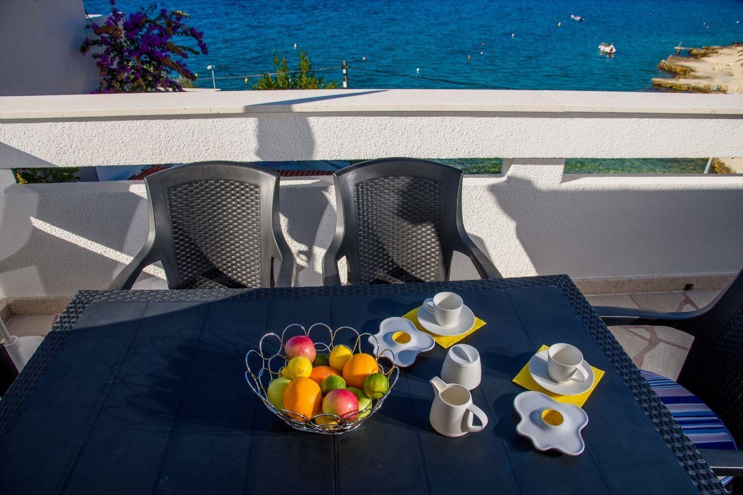Apartments Bisernica-With Pool Ražanj Eksteriør bilde